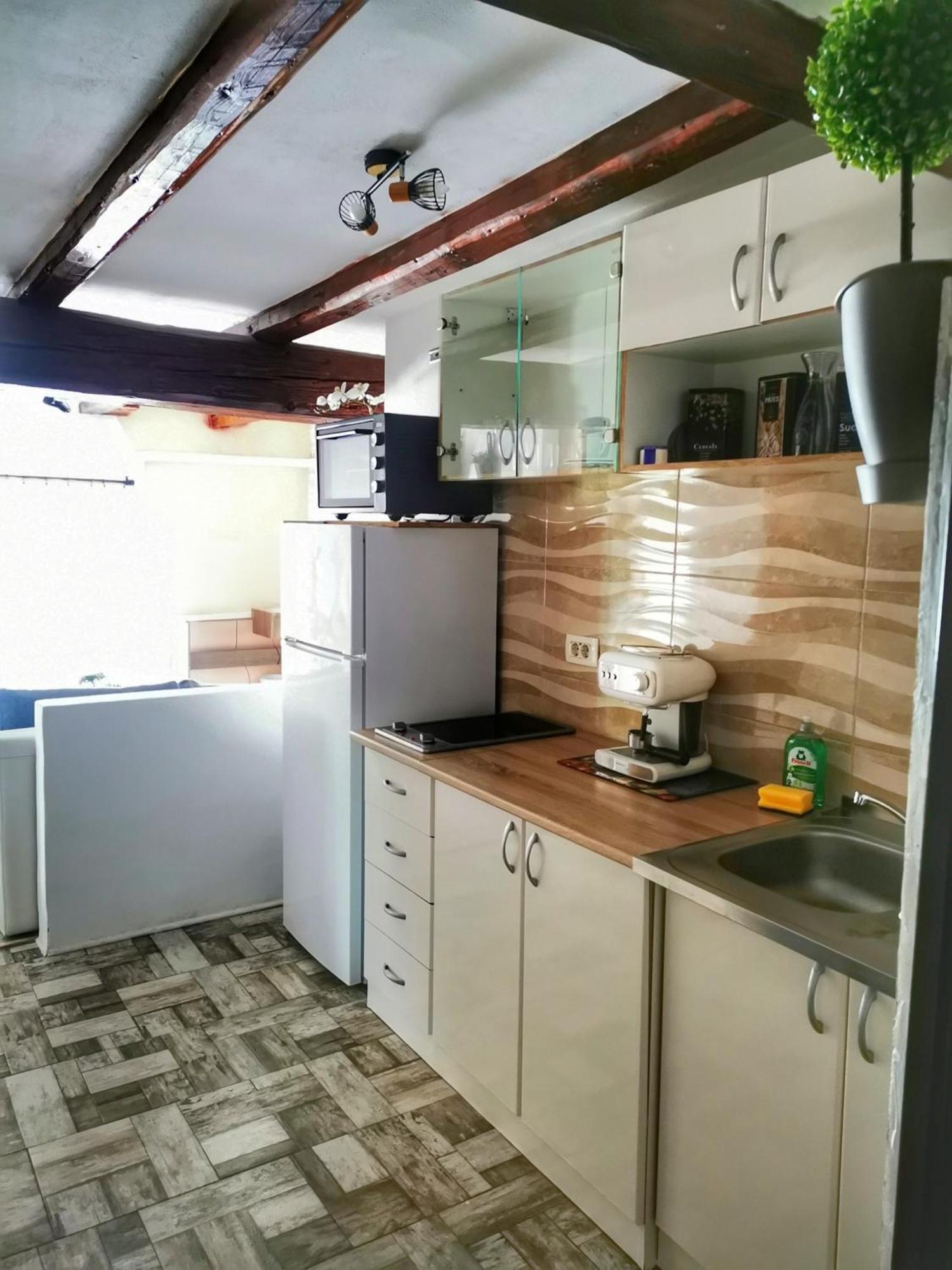 Apartman Attica *